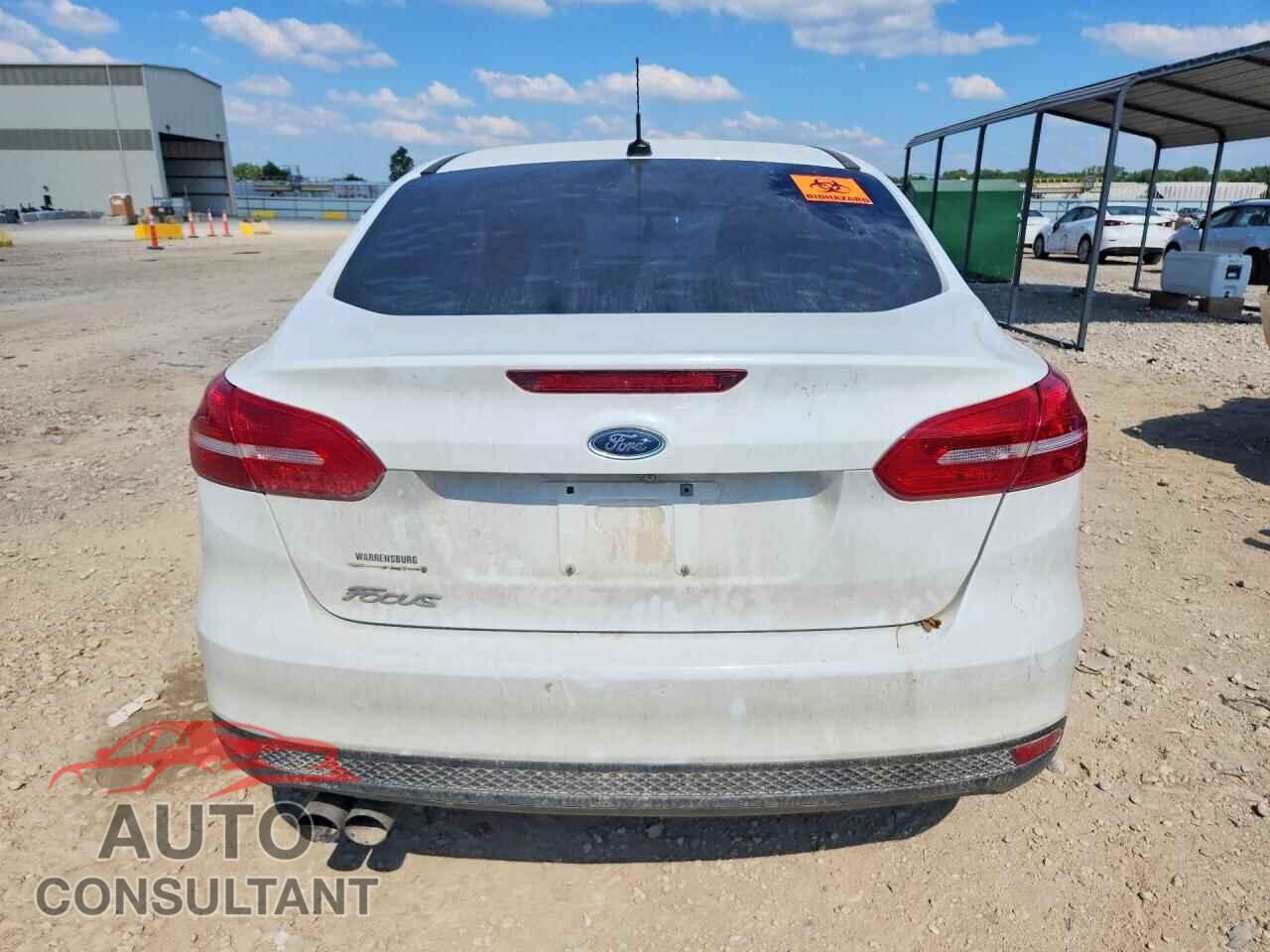 FORD FOCUS 2017 - 1FADP3E21HL342422