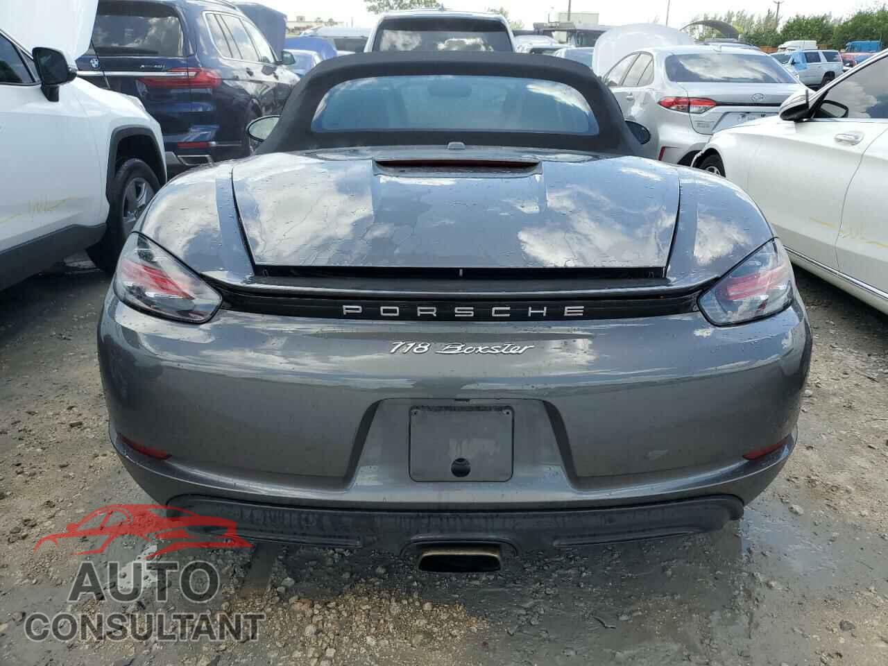 PORSCHE BOXSTER 2021 - WP0CA2A86MS210459