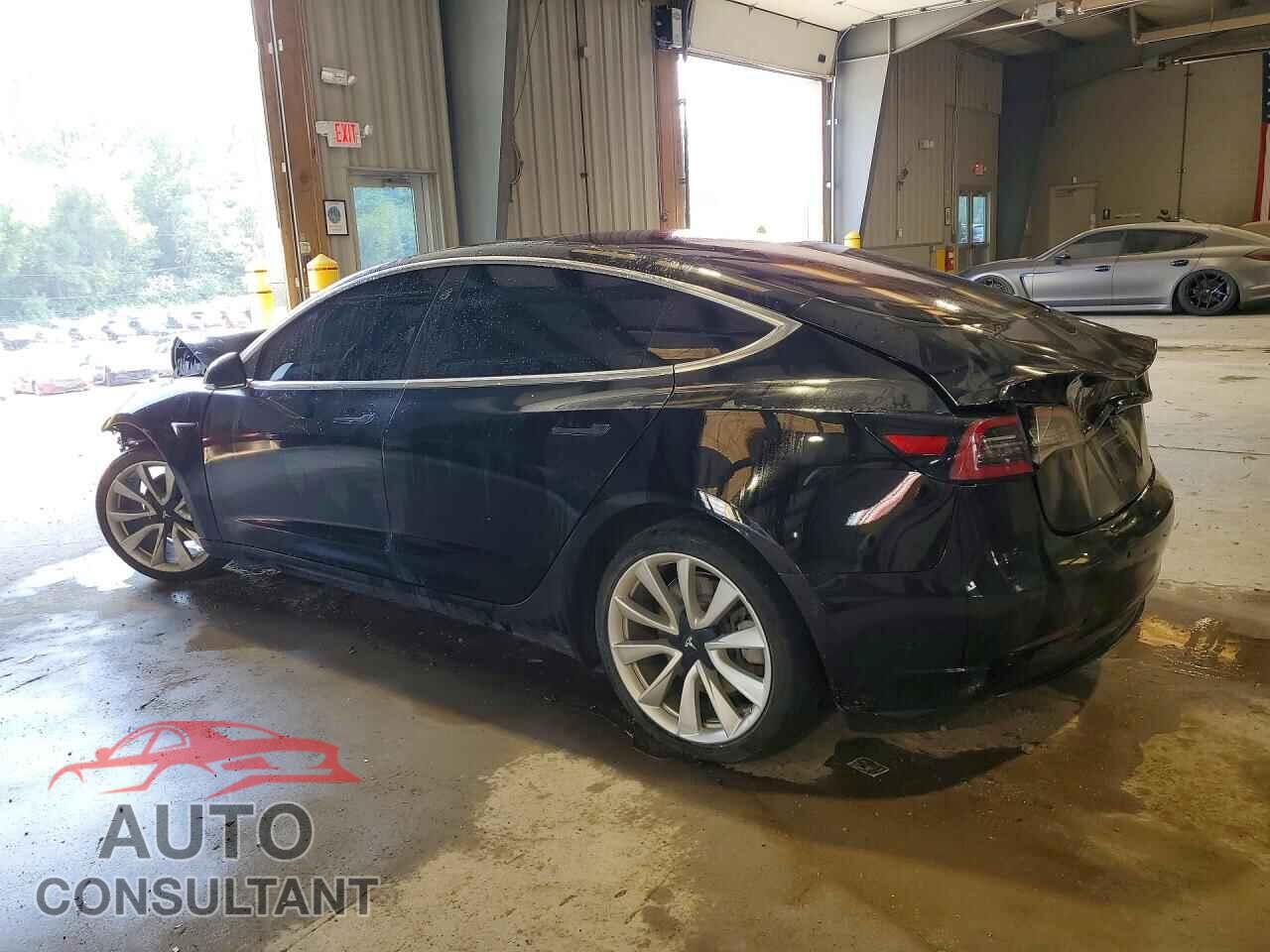 TESLA MODEL 3 2018 - 5YJ3E1EA4JF176302