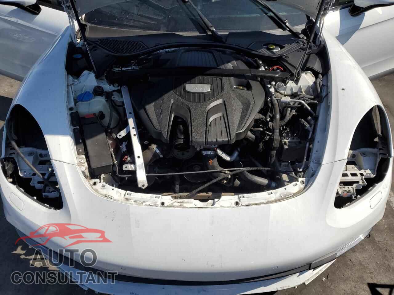 PORSCHE PANAMERA 2017 - WP0AA2A71HL103883