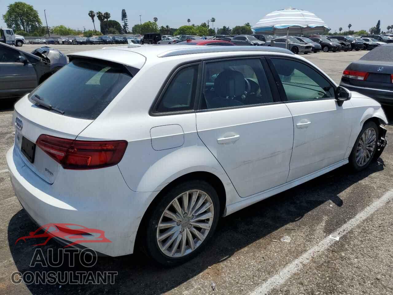 AUDI A3 2017 - WAUUPBFF2HA057257