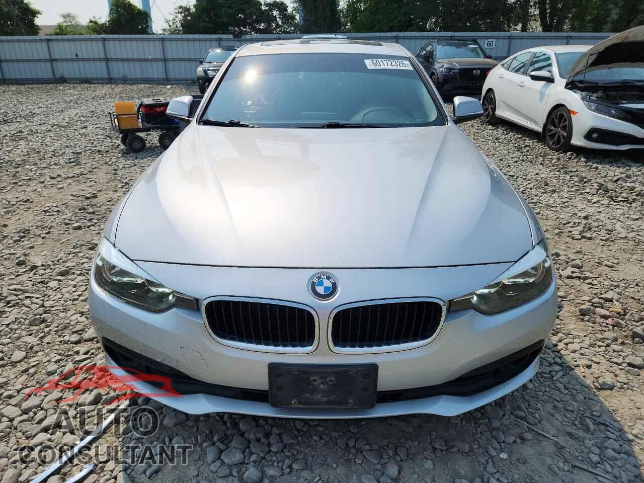 BMW 3 SERIES 2016 - WBA8E5G52GNU20212