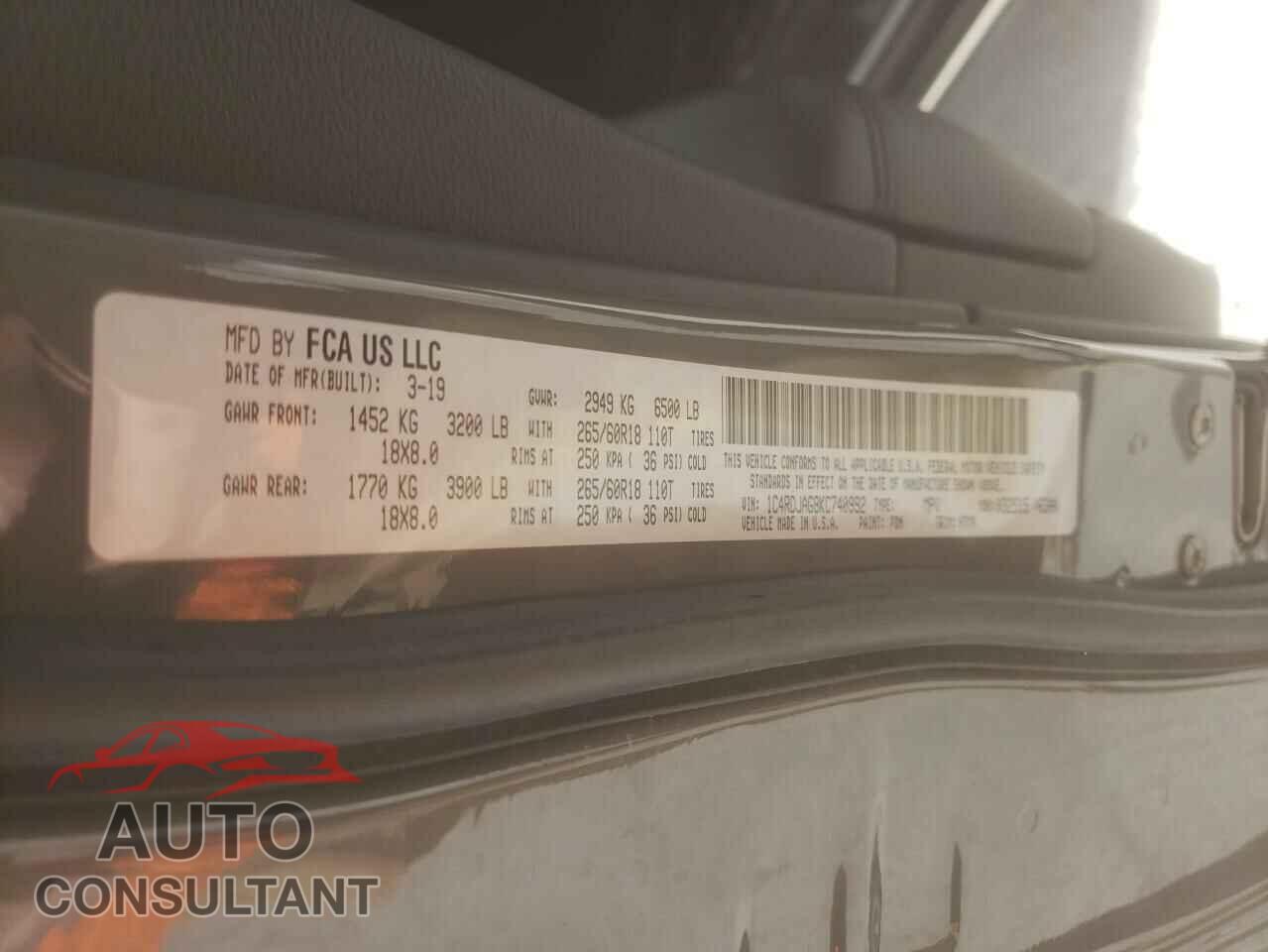 DODGE DURANGO 2019 - 1C4RDJAG8KC740992