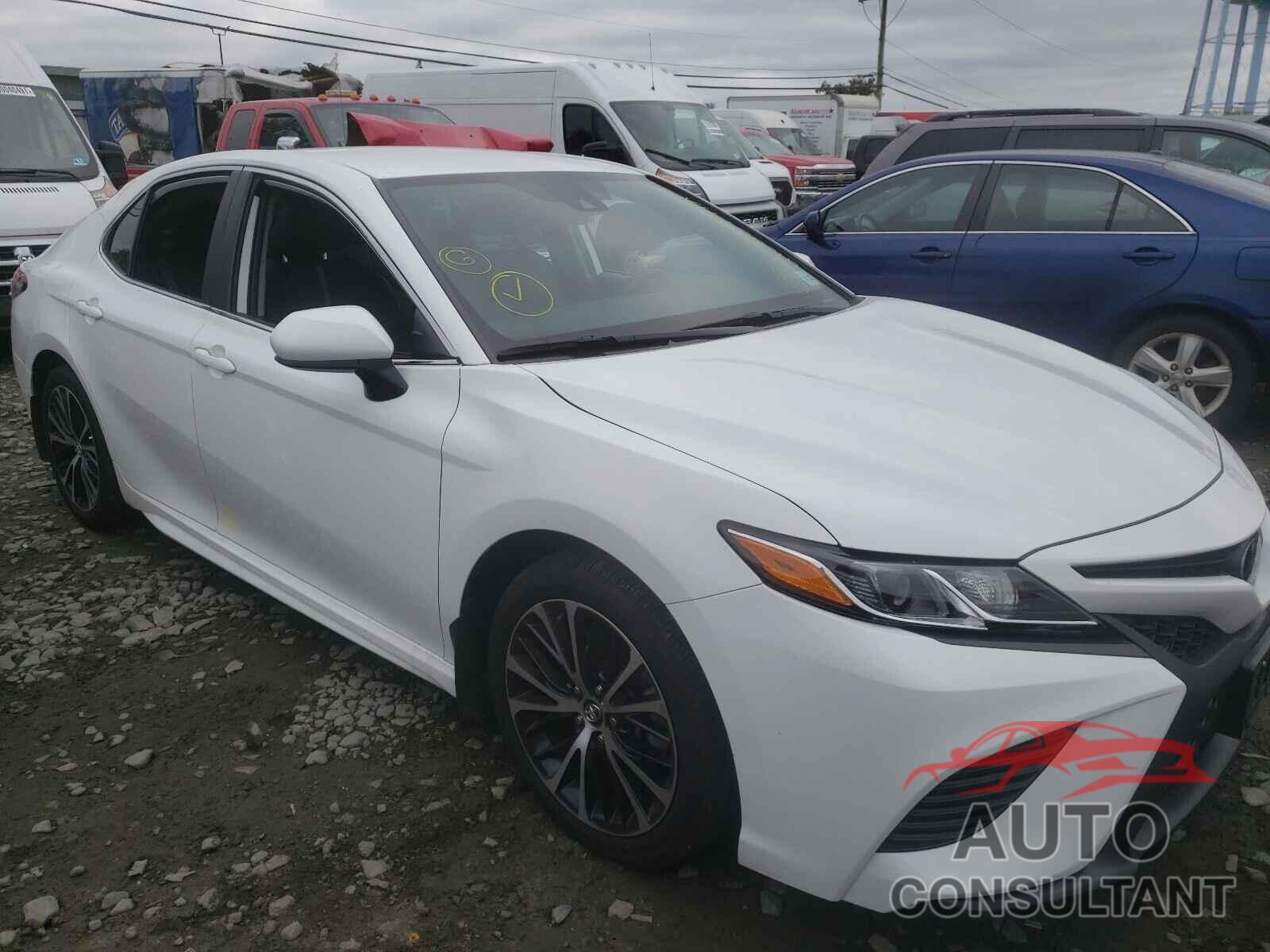 TOYOTA CAMRY 2020 - 4T1G11AK5LU894314