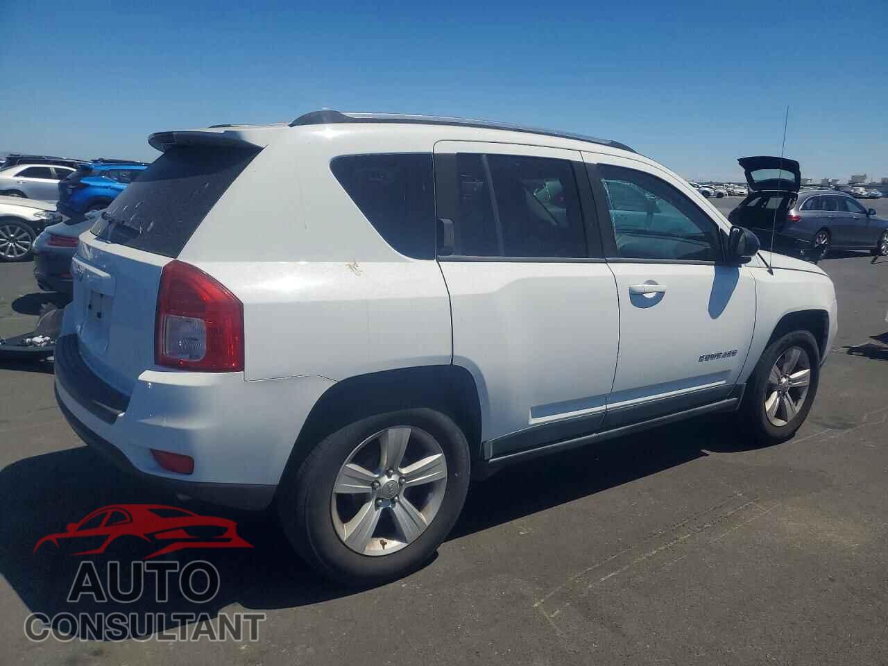 JEEP COMPASS 2011 - 1J4NT1FA2BD195592