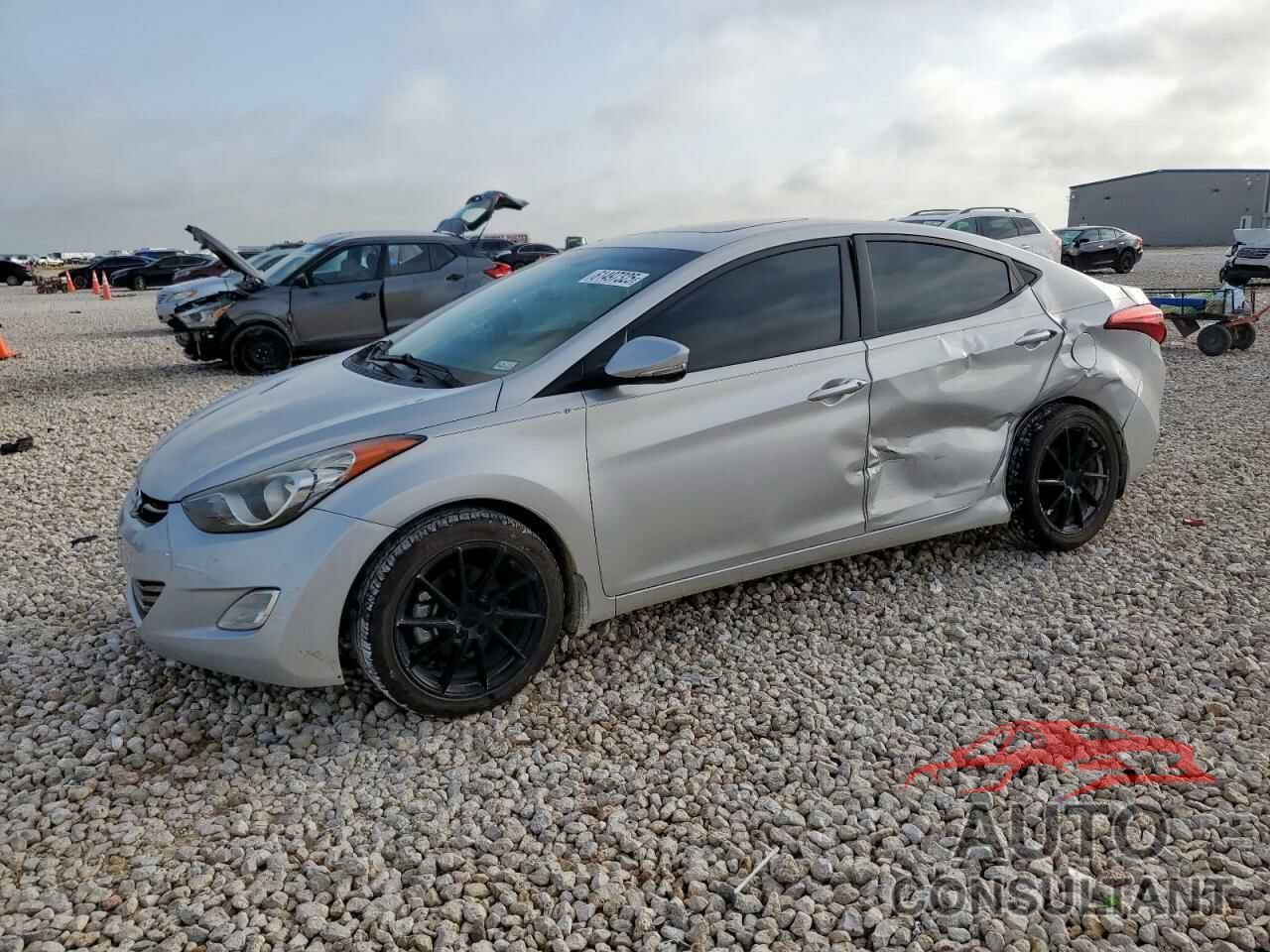 HYUNDAI ELANTRA 2013 - KMHDH4AE6DU509029