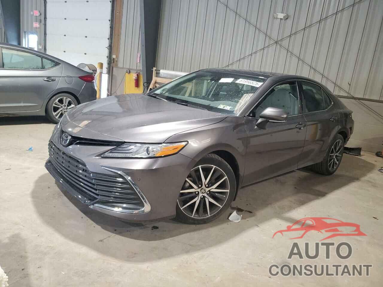 TOYOTA CAMRY 2024 - 4T1F11BK3RU114605