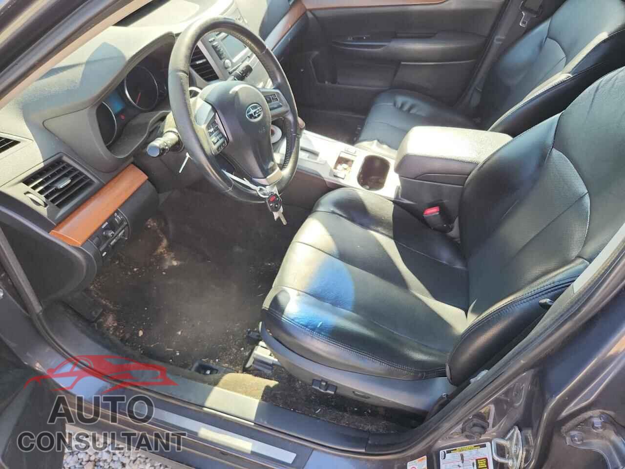 SUBARU OUTBACK 2014 - 4S4BRCLC5E3277122