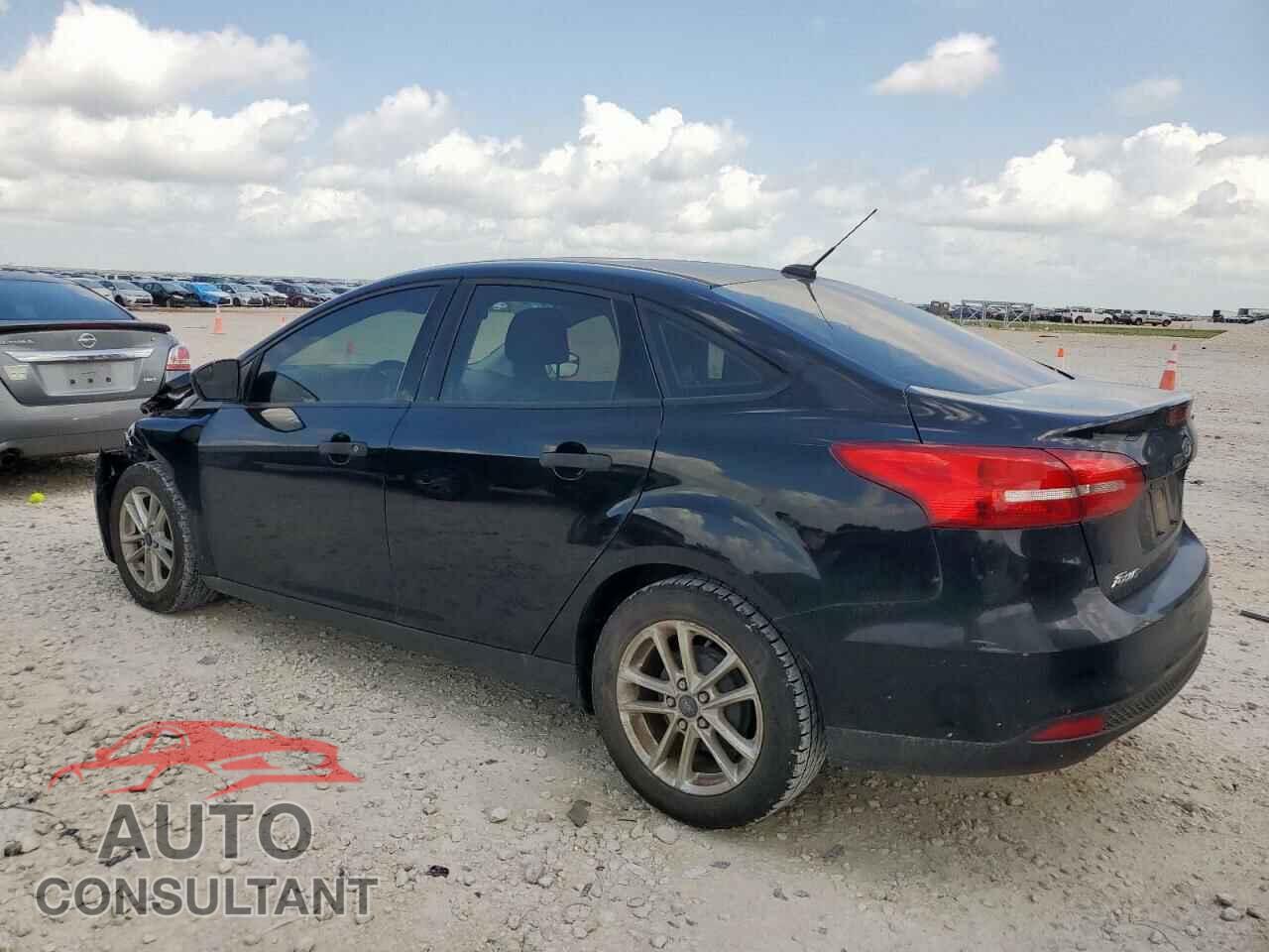 FORD FOCUS 2017 - 1FADP3E25HL283827