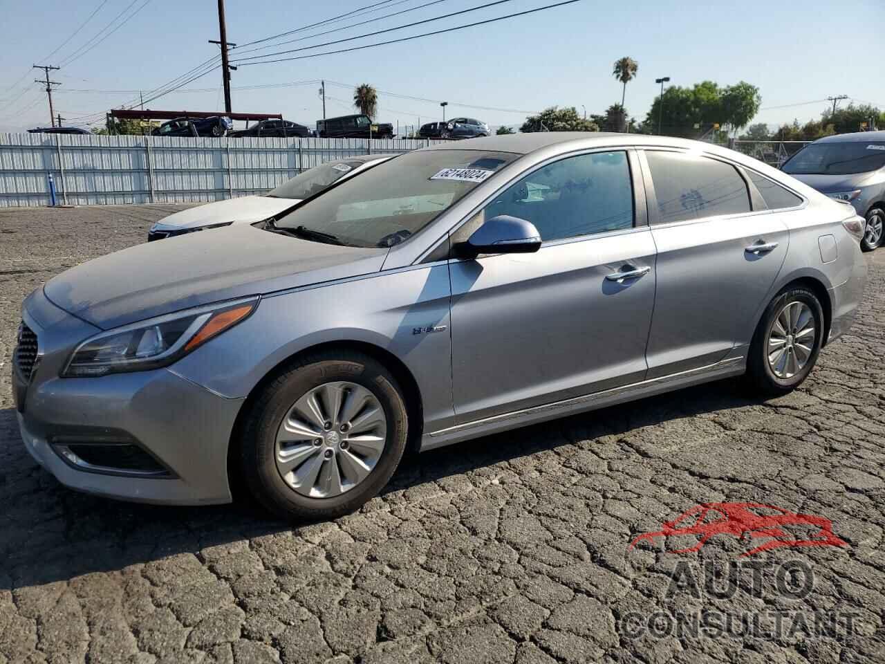 HYUNDAI SONATA 2016 - KMHE24L19GA041755