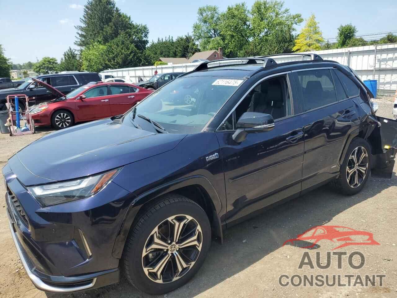 TOYOTA RAV4 2024 - JTMFB3FV5RD207188