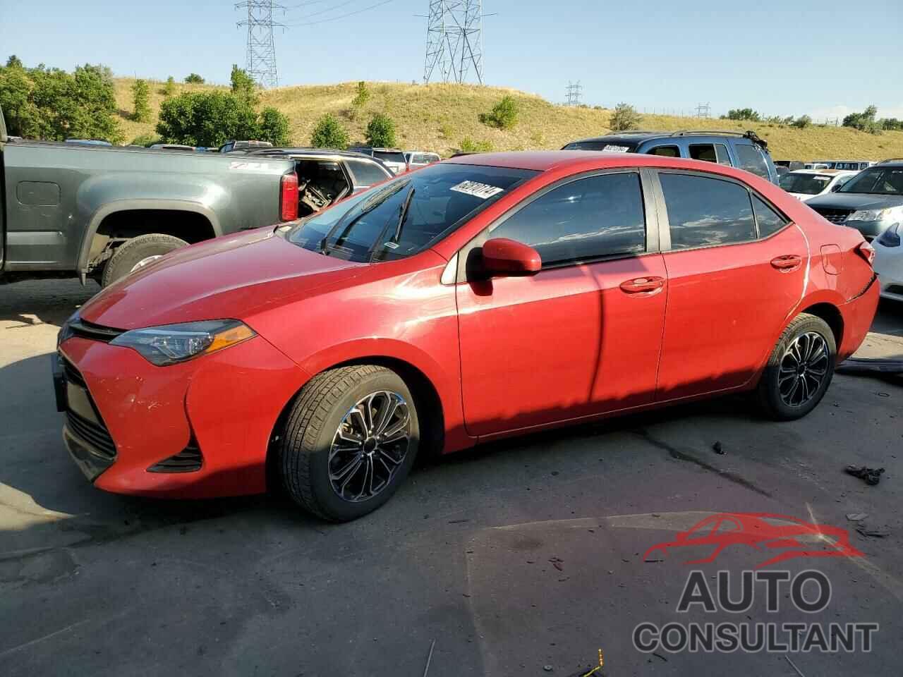TOYOTA COROLLA 2018 - 2T1BURHE8JC006220