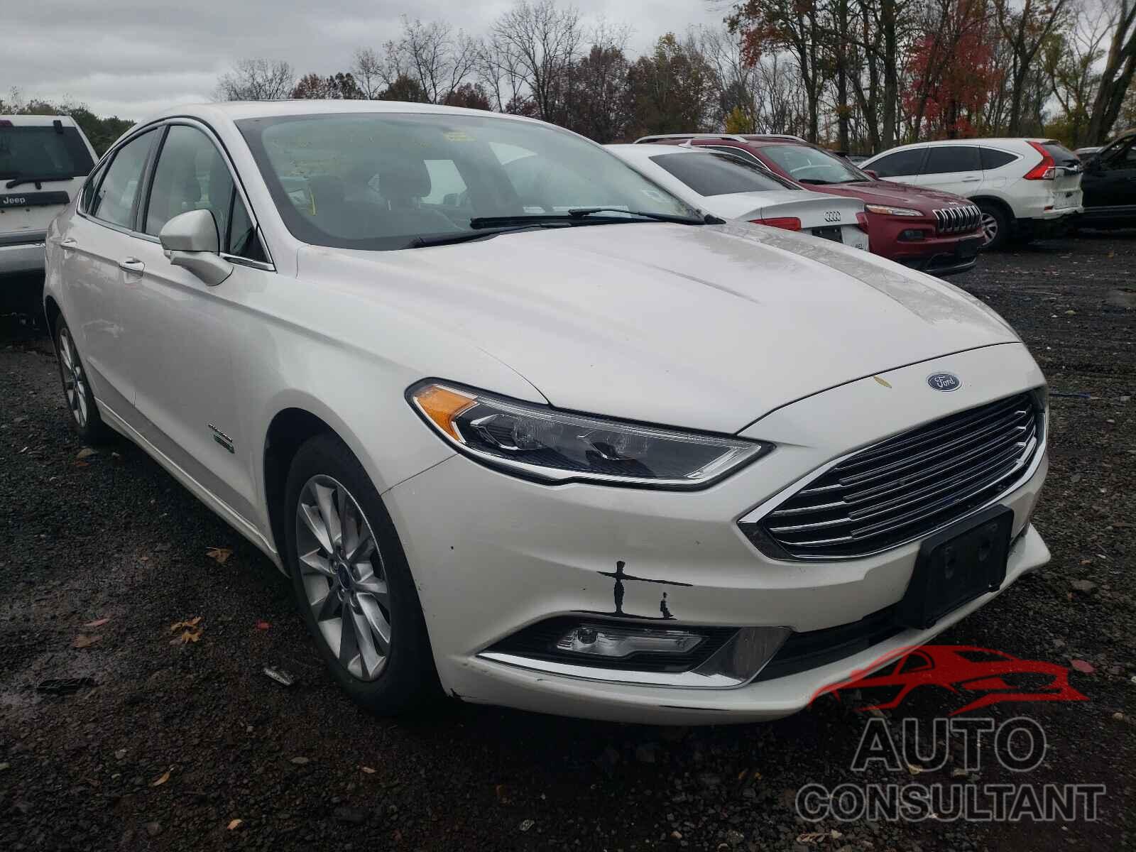 FORD FUSION 2017 - 3FA6P0PU6HR136083