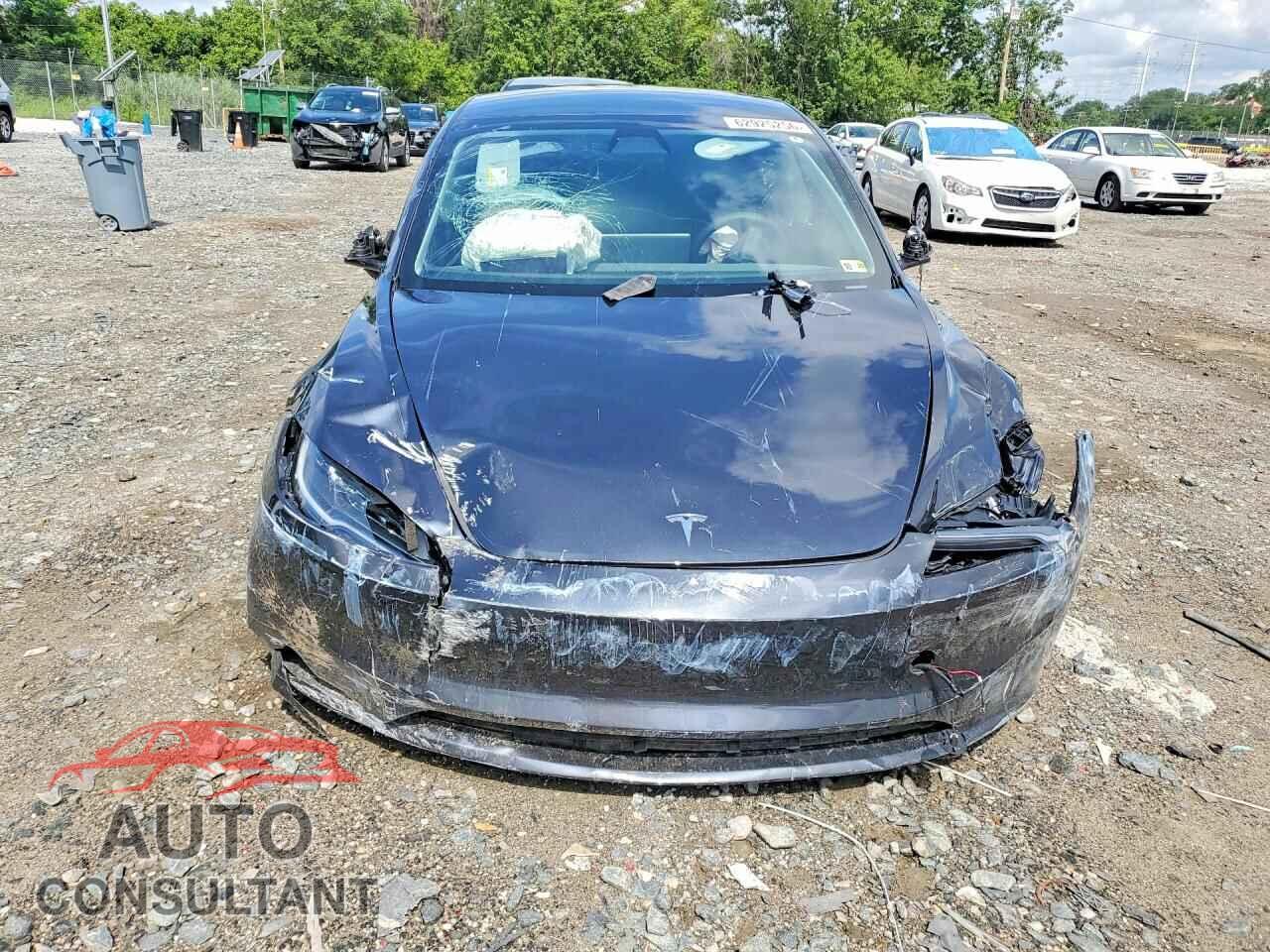 TESLA MODEL 3 2024 - 5YJ3E1EA9RF867983