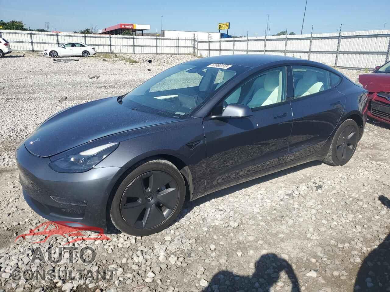 TESLA MODEL 3 2021 - 5YJ3E1EB0MF037233