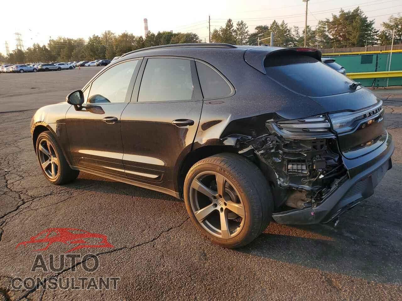 PORSCHE MACAN 2024 - WP1AA2A51RLB00965