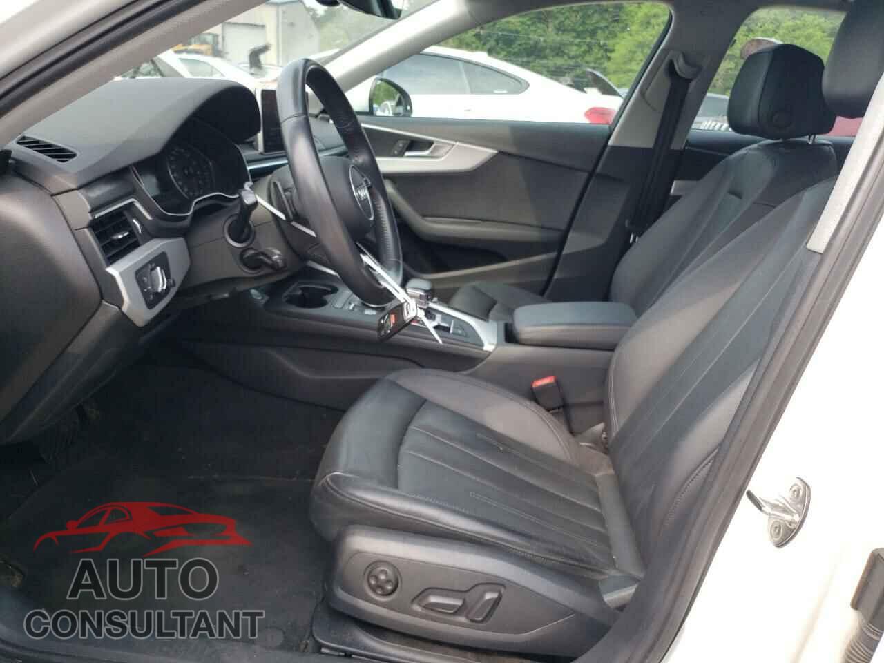 AUDI A4 2017 - WAUANAF48HN005951