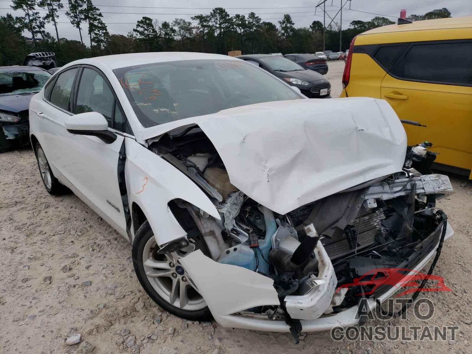 FORD FUSION 2018 - 3FA6P0LU1JR188071
