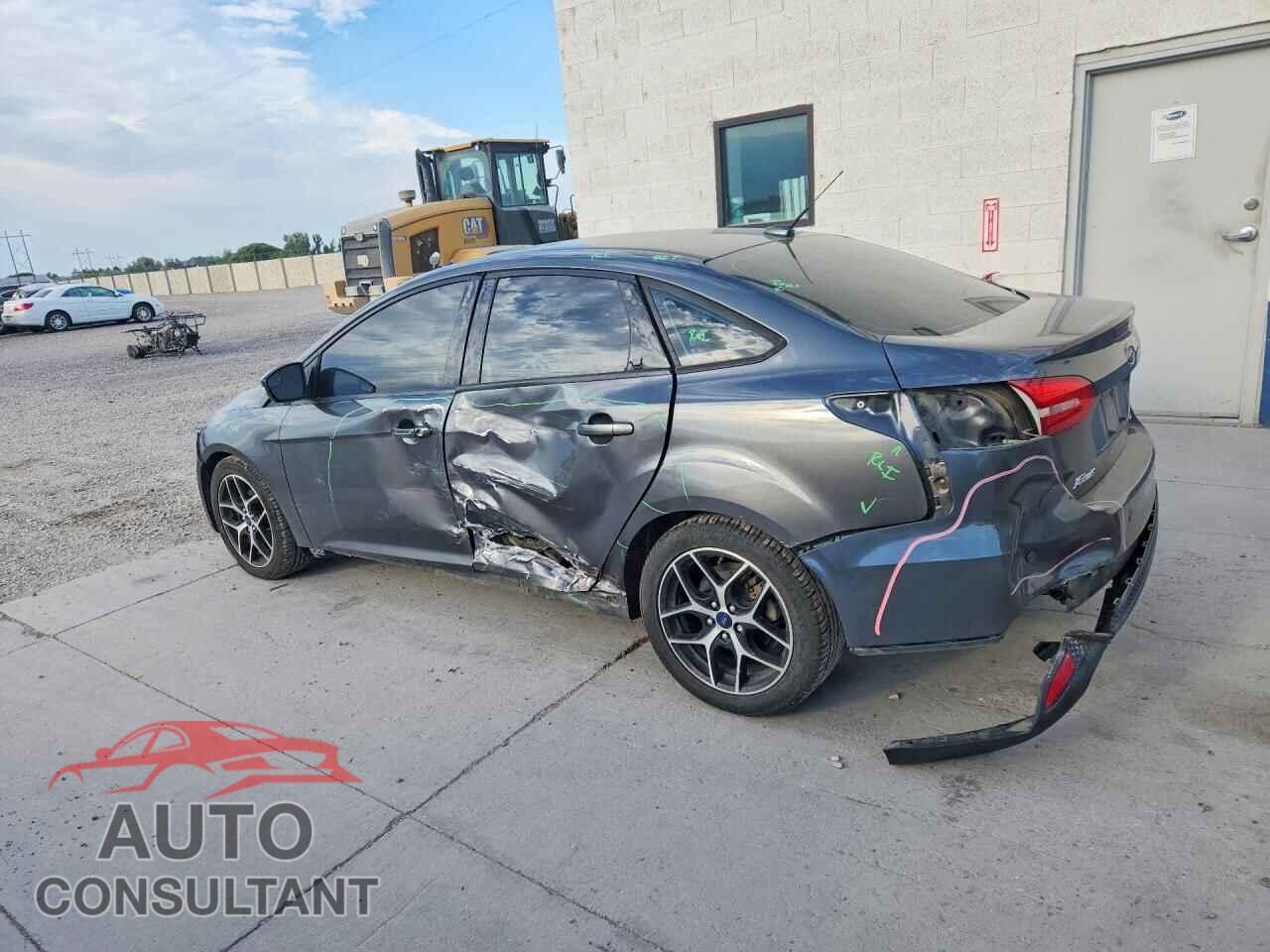 FORD FOCUS 2017 - 1FADP3H29HL332829