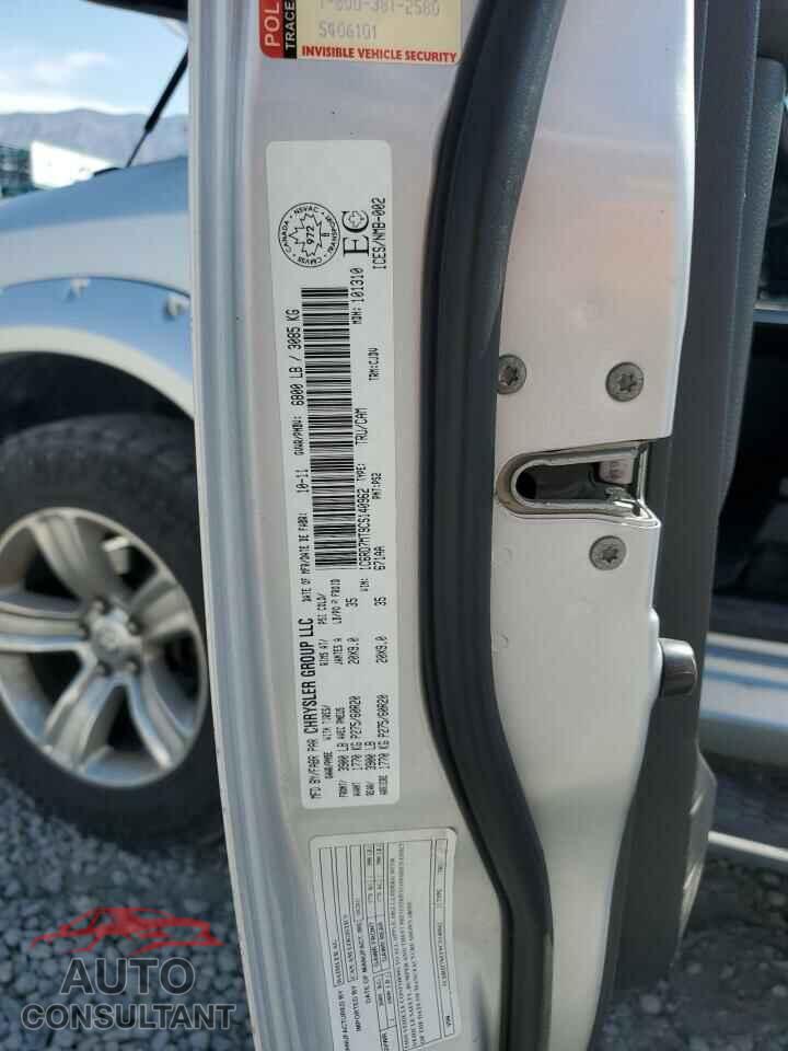 DODGE RAM 1500 2012 - 1C6RD7MT9CS140962