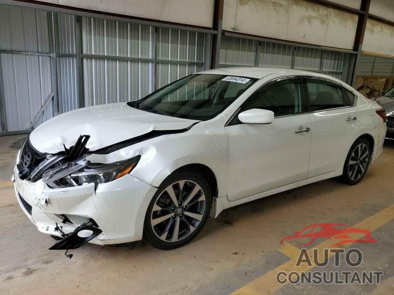 NISSAN ALTIMA 2017 - 1N4AL3AP3HC273569