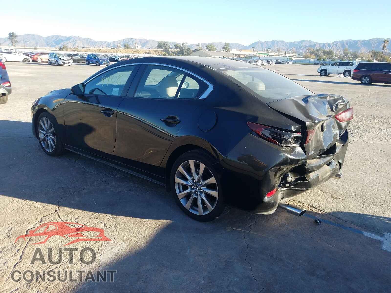 MAZDA 3 2021 - JM1BPACL0M1329698