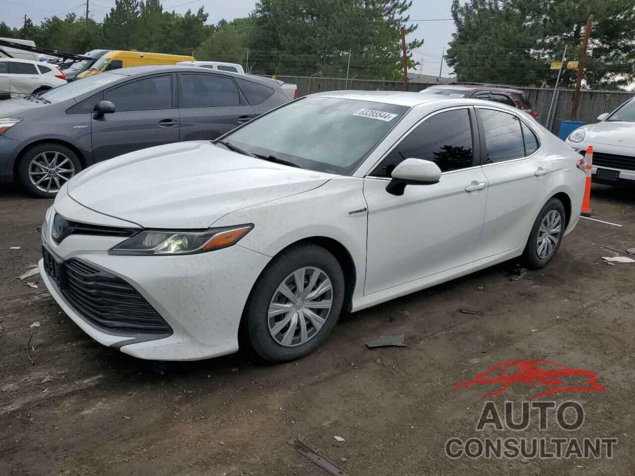 TOYOTA CAMRY 2018 - 4T1B31HK5JU002098