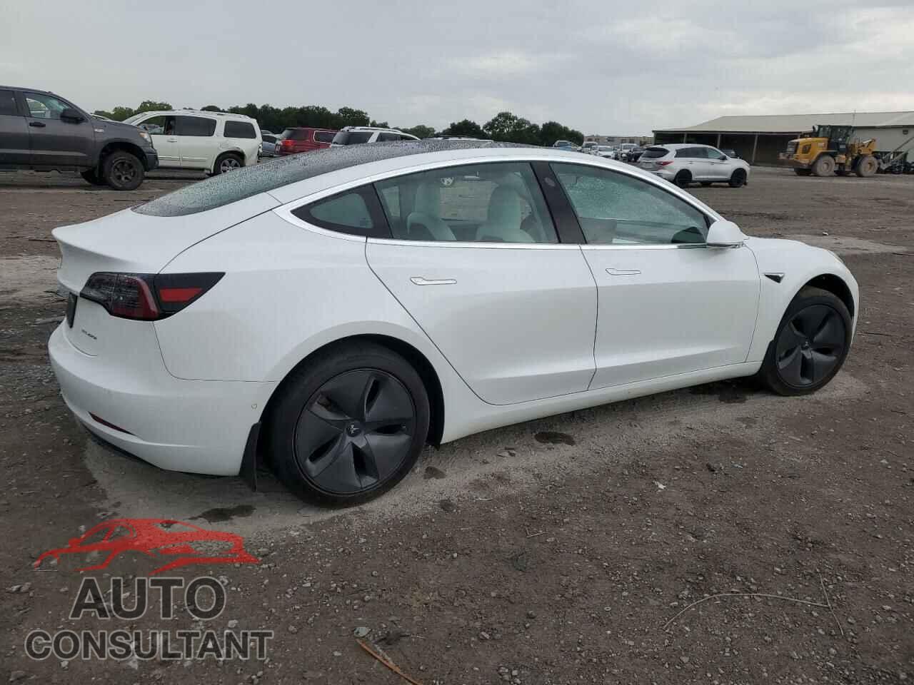 TESLA MODEL 3 2019 - 5YJ3E1EB1KF512997
