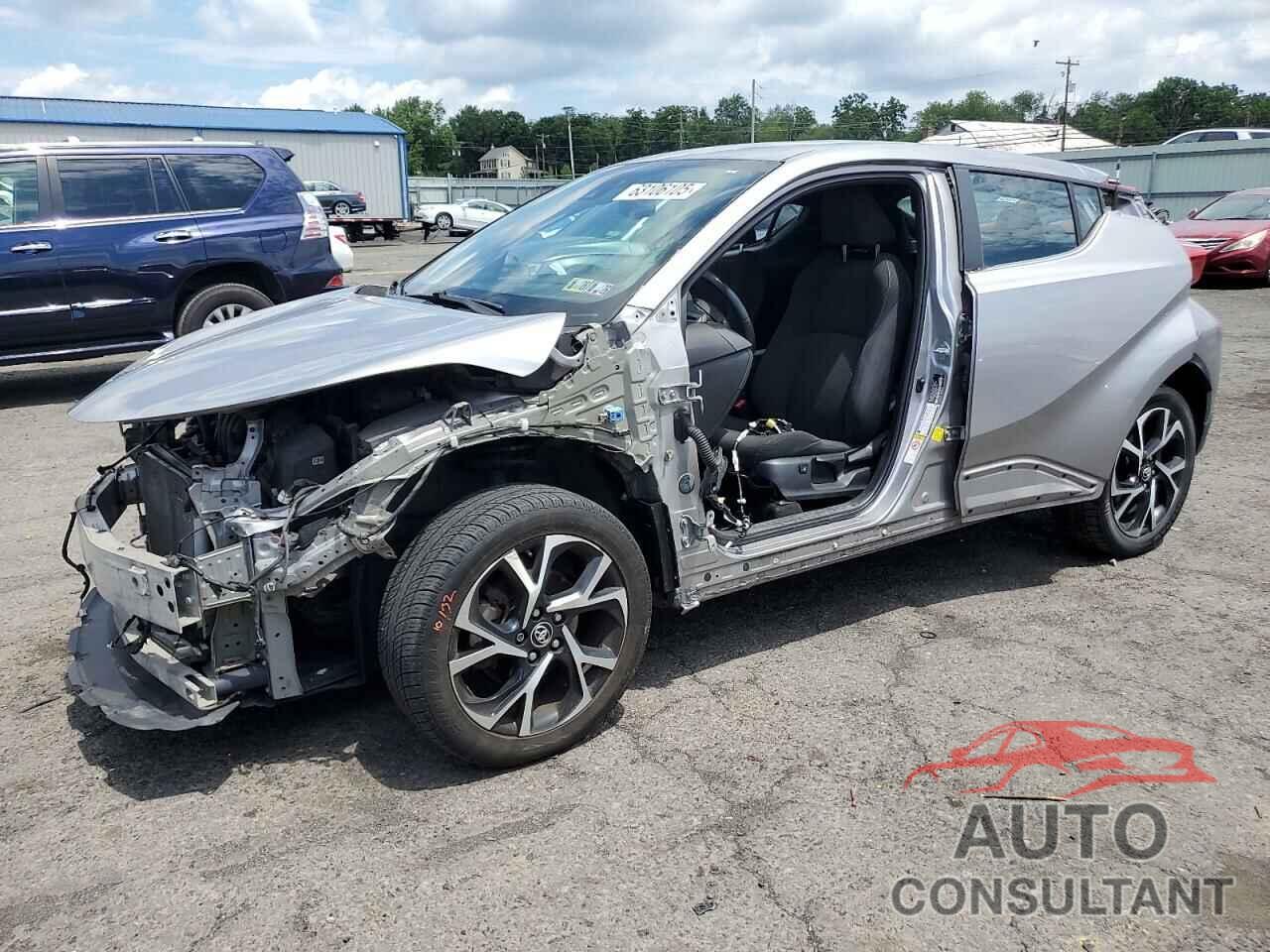 TOYOTA C-HR 2018 - NMTKHMBX8JR047163