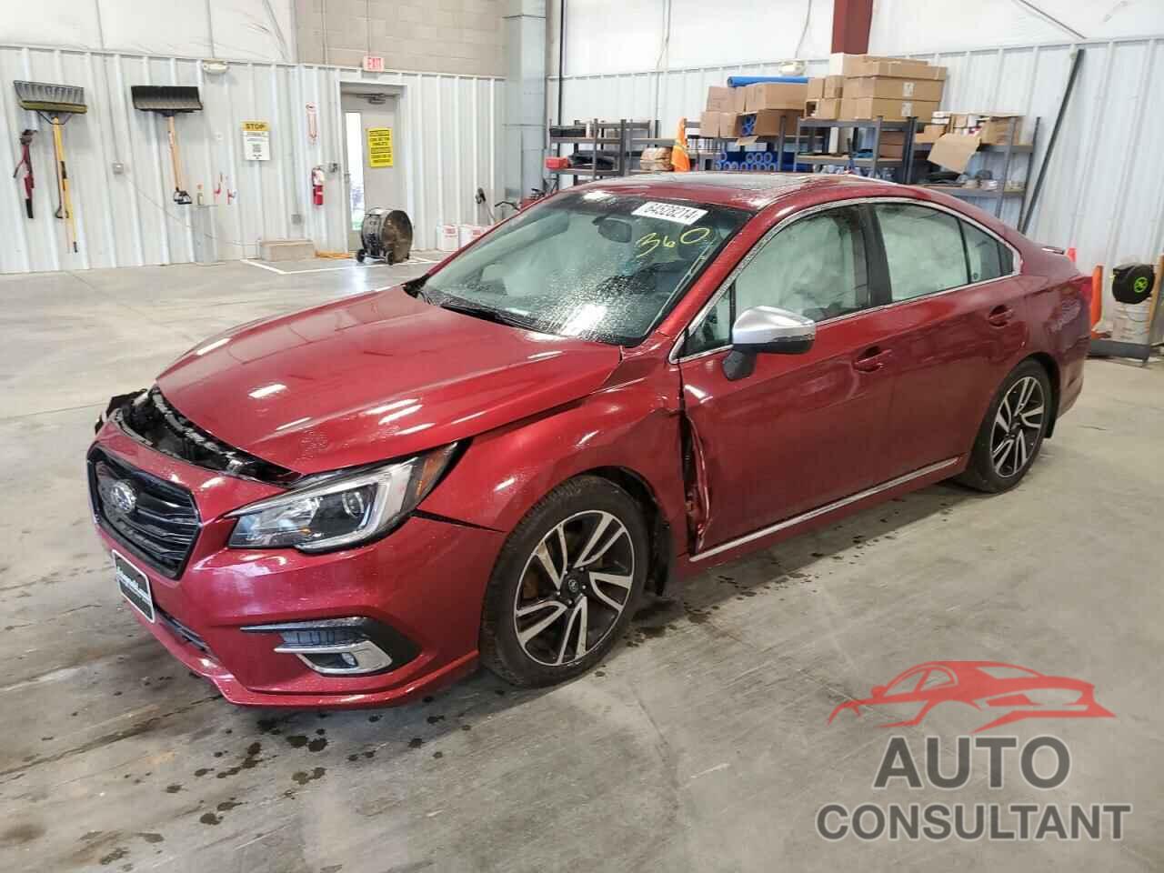 SUBARU LEGACY 2018 - 4S3BNAR68J3027082