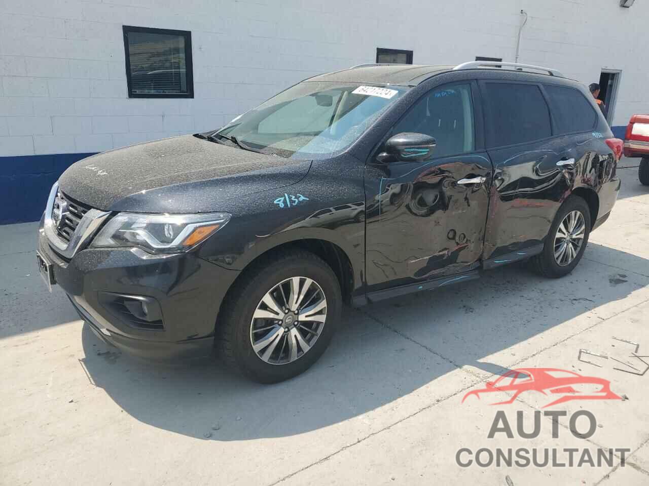 NISSAN PATHFINDER 2019 - 5N1DR2MM7KC607056