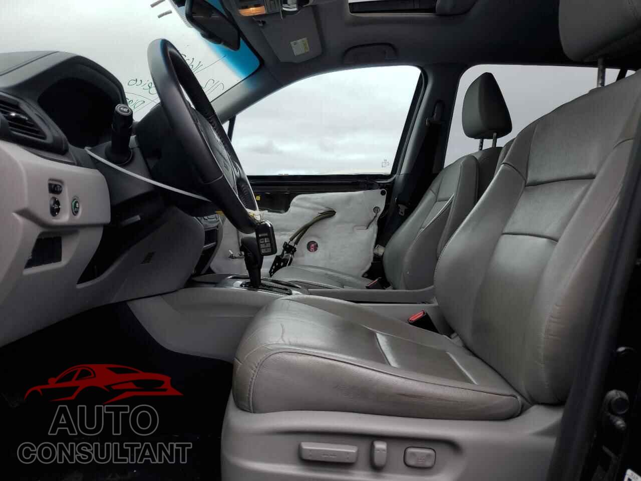 HONDA PILOT 2017 - 5FNYF6H55HB048997