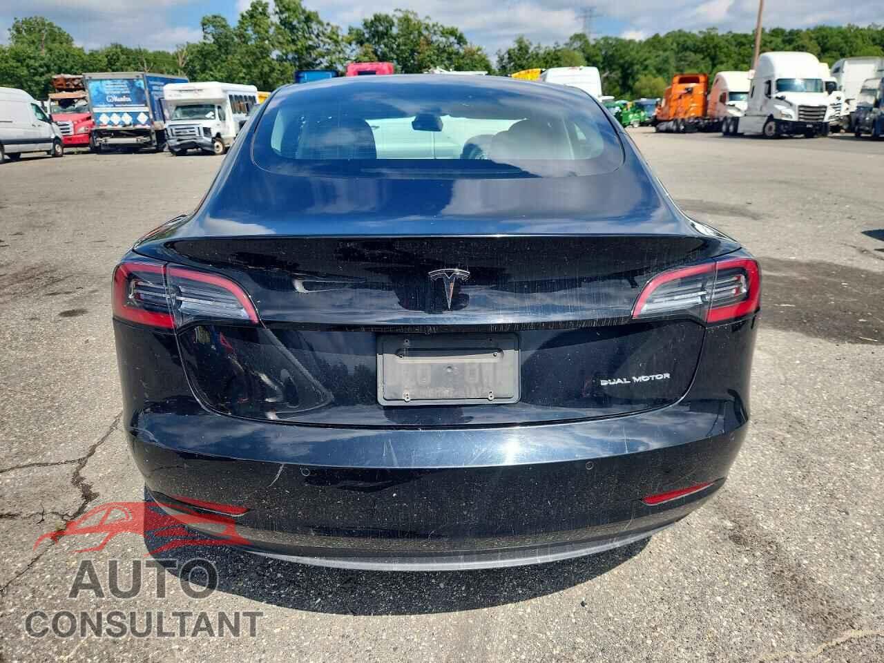 TESLA MODEL 3 2022 - 5YJ3E1EB7NF288560