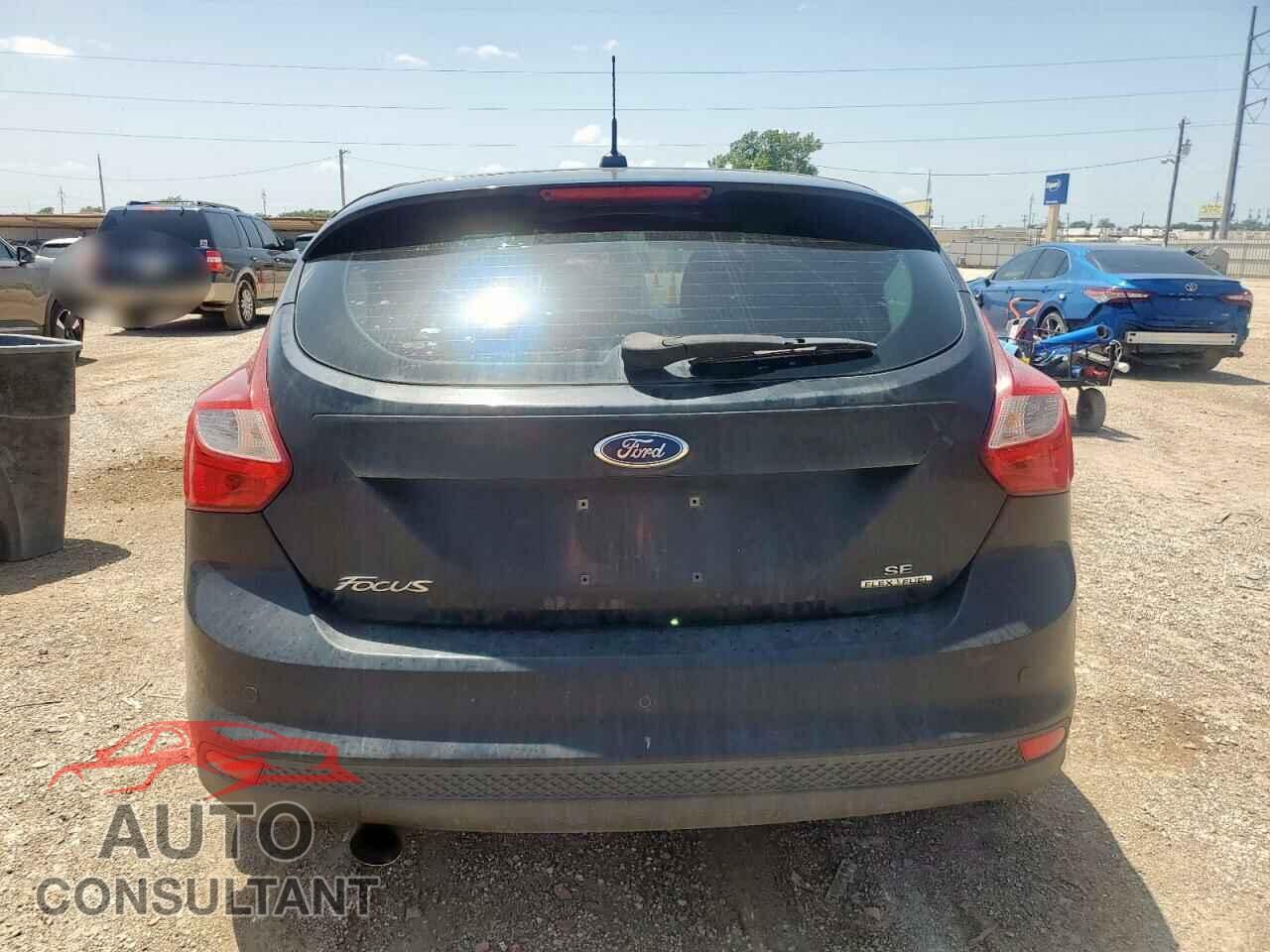 FORD FOCUS 2014 - 1FADP3K24EL123793