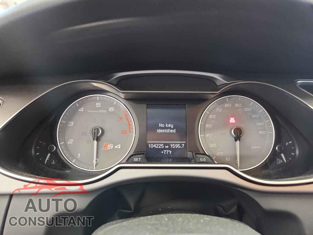 AUDI S4/RS4 2014 - WAUDGAFL2EA087418