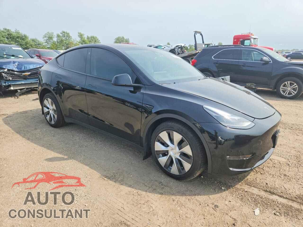 TESLA MODEL Y 2023 - 7SAYGDEE2PF668455