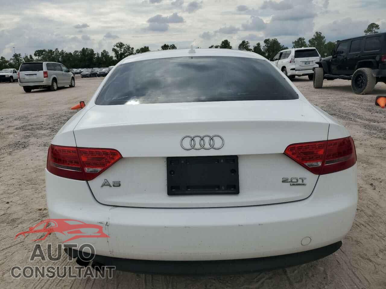 AUDI A5 2012 - WAULFAFRXCA004074