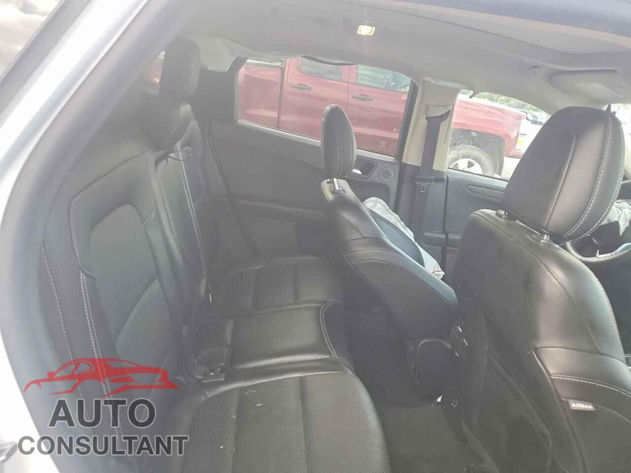 FORD ESCAPE 2020 - 1FMCU0DZ2LUC08089