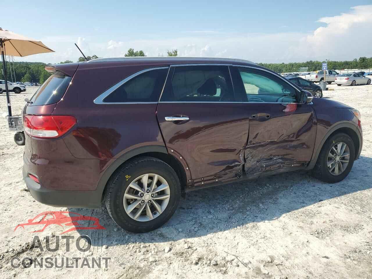 KIA SORENTO 2017 - 5XYPG4A35HG243738