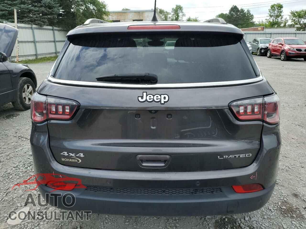 JEEP COMPASS 2019 - 3C4NJDCB0KT747501