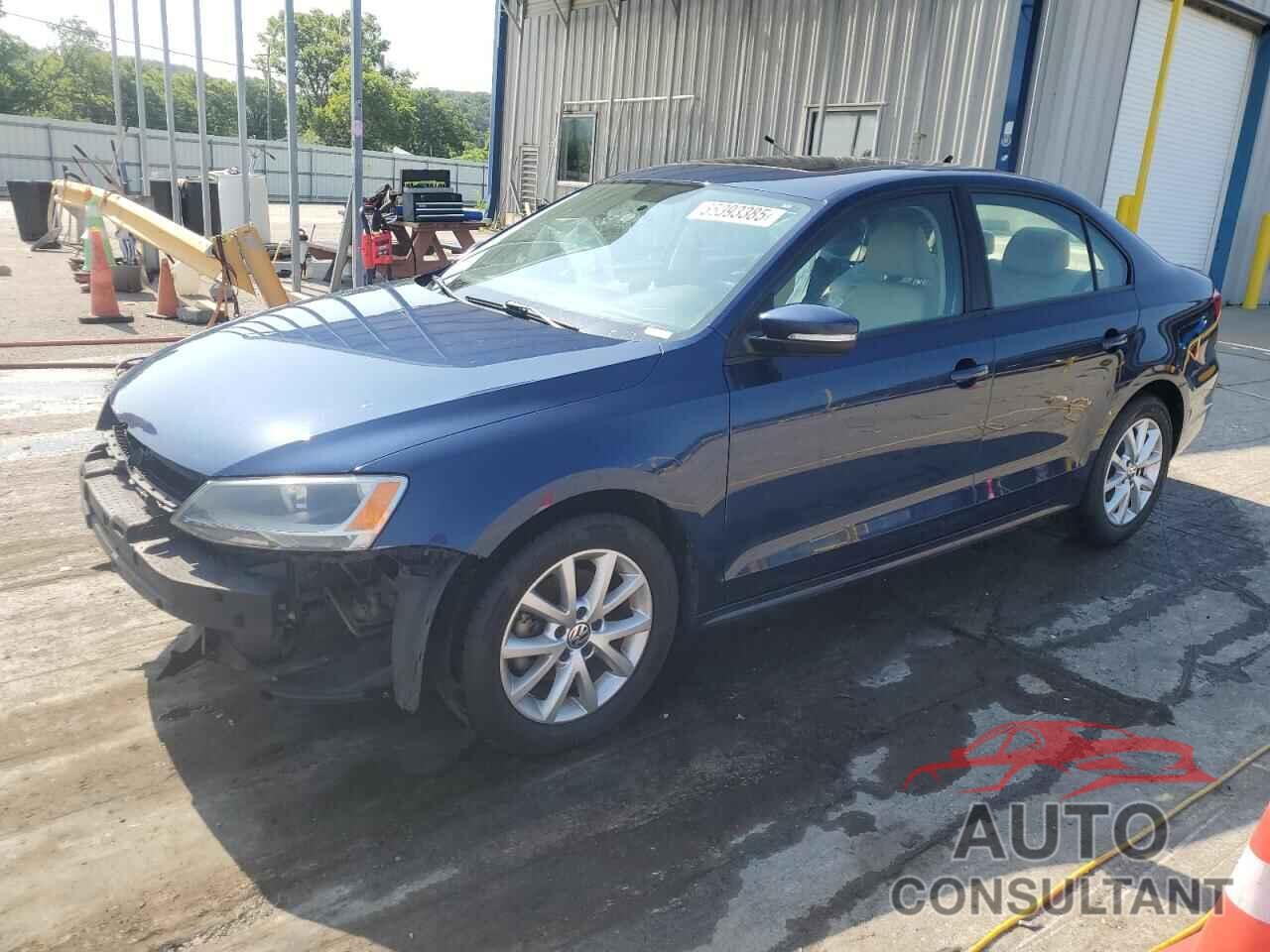 VOLKSWAGEN JETTA 2011 - 3VWDX7AJ0BM326018