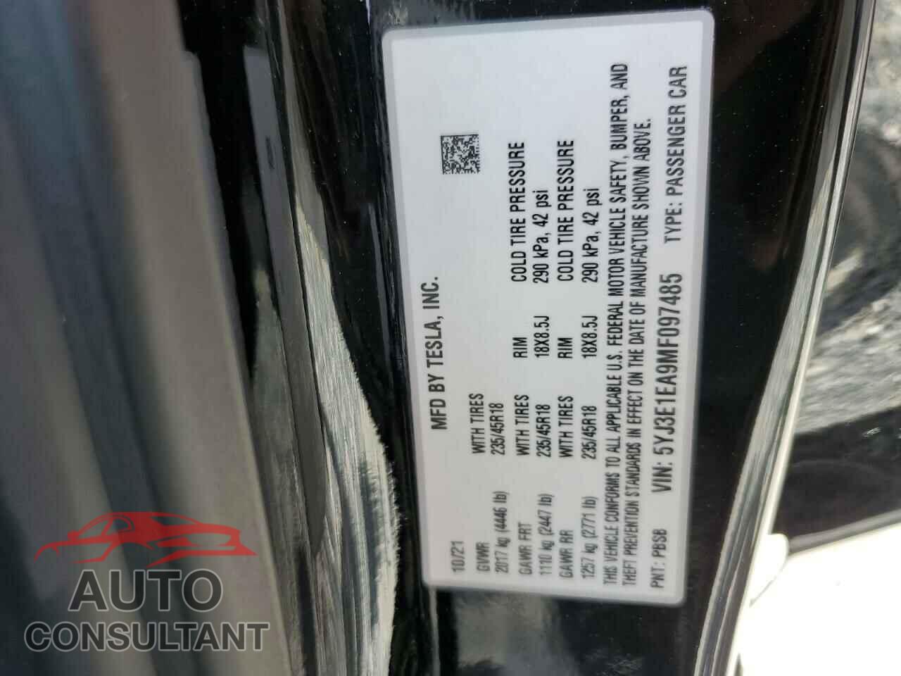 TESLA MODEL 3 2021 - 5YJ3E1EA9MF097485