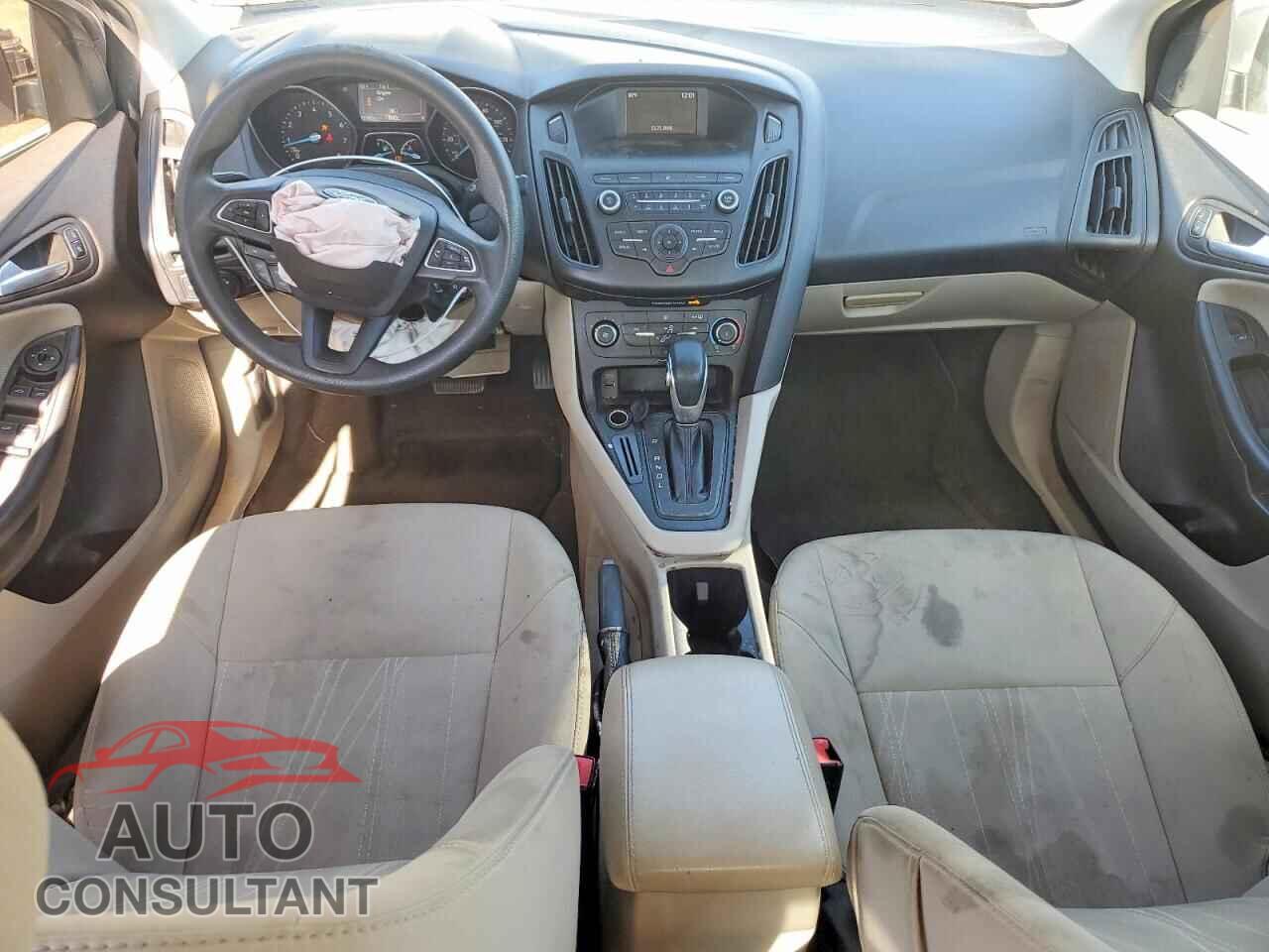 FORD FOCUS 2018 - 1FADP3F24JL317017
