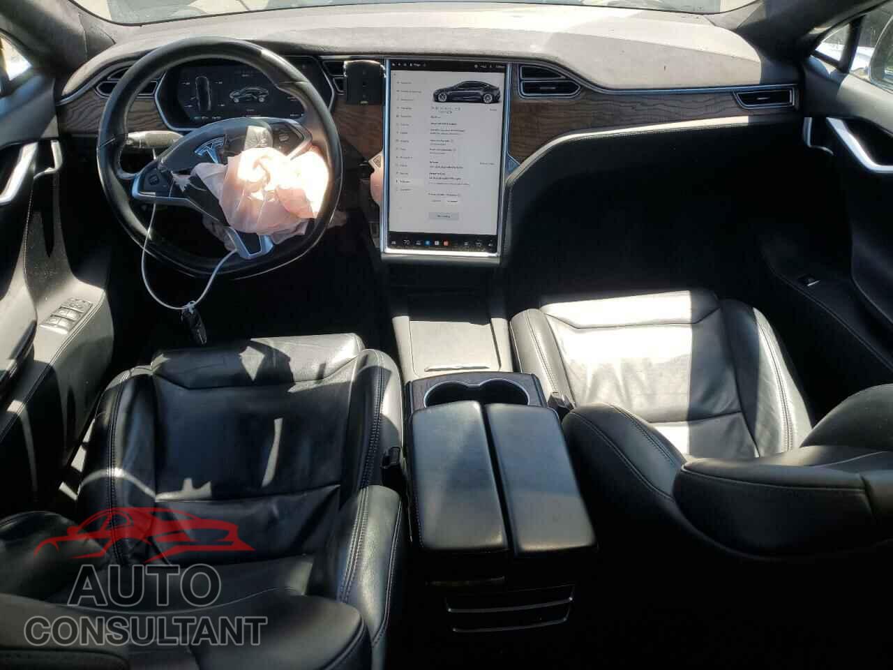 TESLA MODEL S 2017 - 5YJSA1E23HF189827