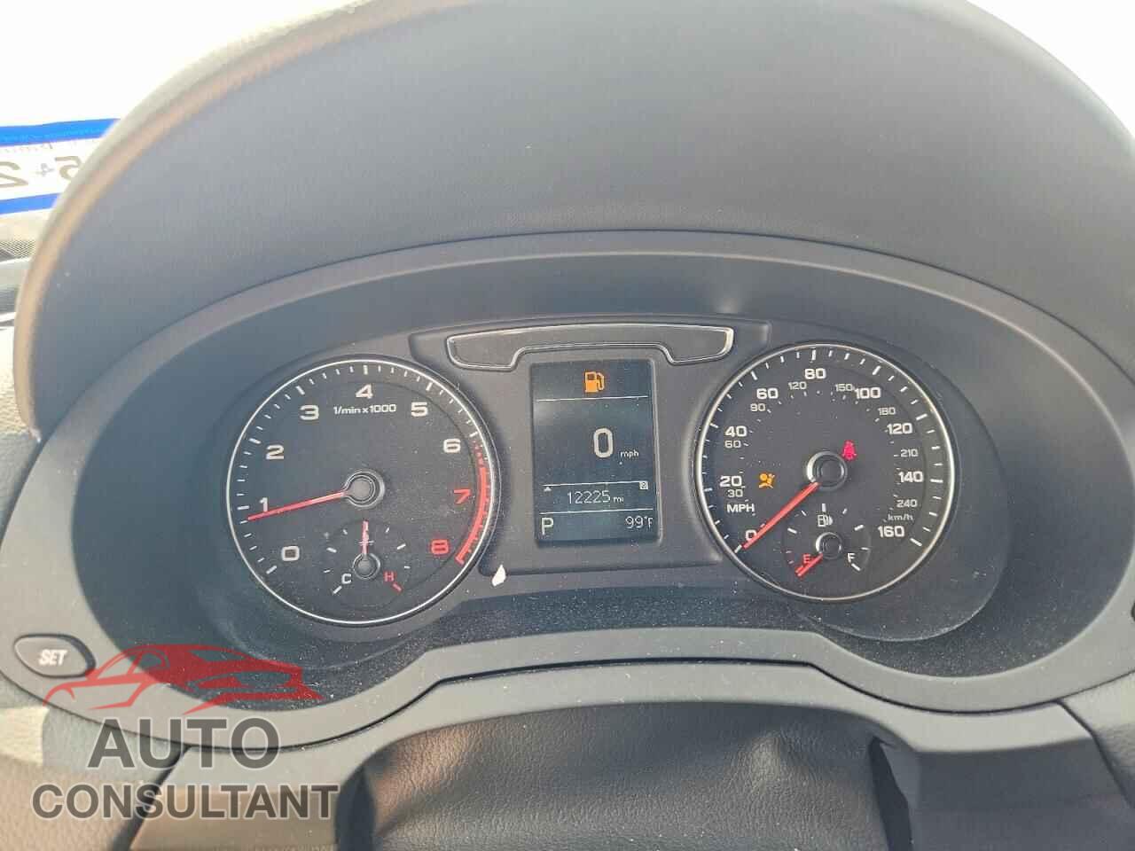 AUDI Q3 2017 - WA1BCCFS2HR008919
