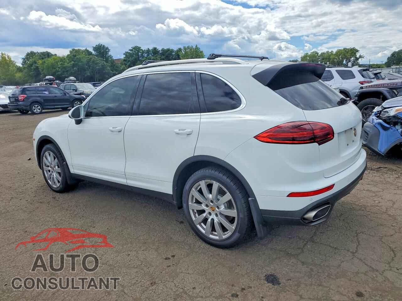 PORSCHE CAYENNE 2016 - WP1AA2A20GLA10841