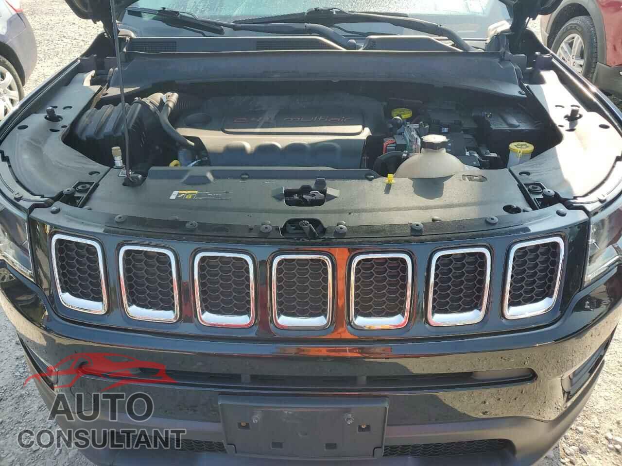 JEEP COMPASS 2018 - 3C4NJDBB6JT113741