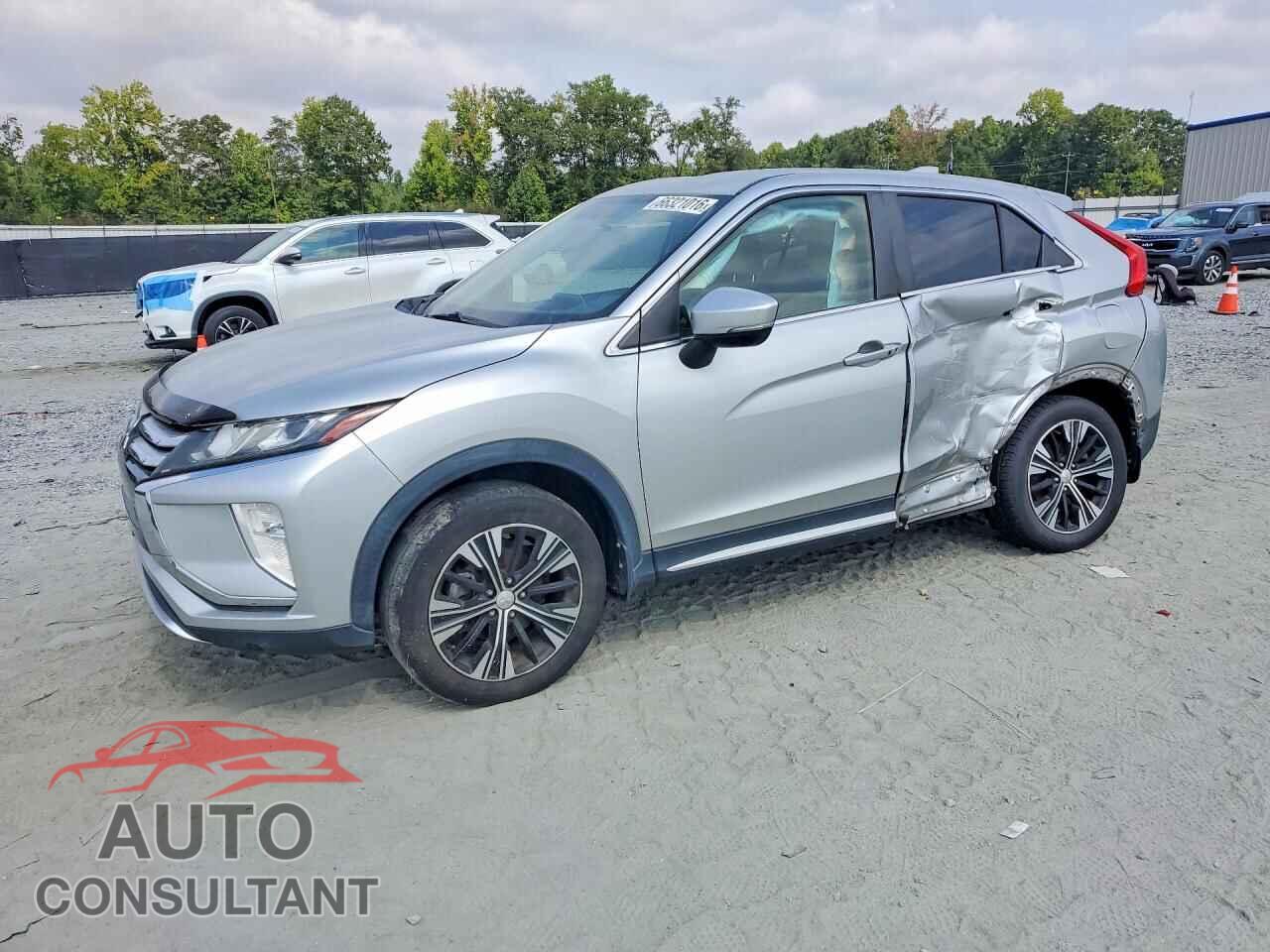 MITSUBISHI ECLIPSE 2018 - JA4AT5AA9JZ068160