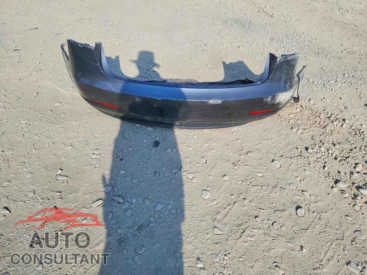 TESLA MODEL 3 2021 - 5YJ3E1EA5MF878200