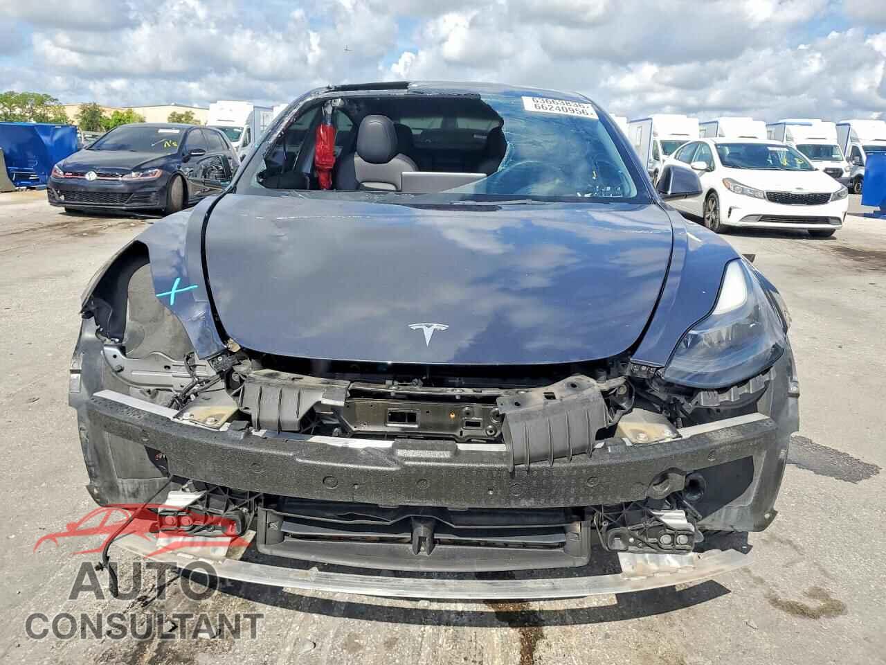 TESLA MODEL 3 2022 - 5YJ3E1EA2NF336828